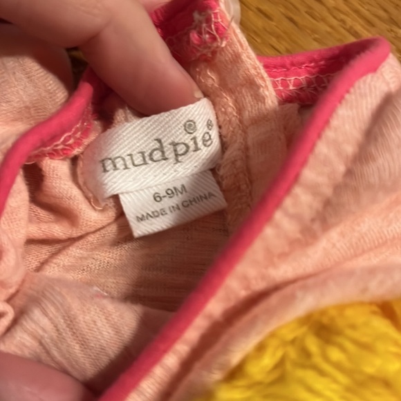 Mud pie 6-9 months - Picture 2 of 2